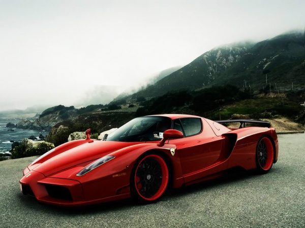 Ferrari-2-vezetes