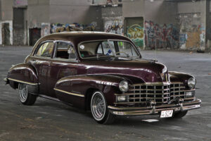restauralt-Cadillac-Limited-1947-Series-62